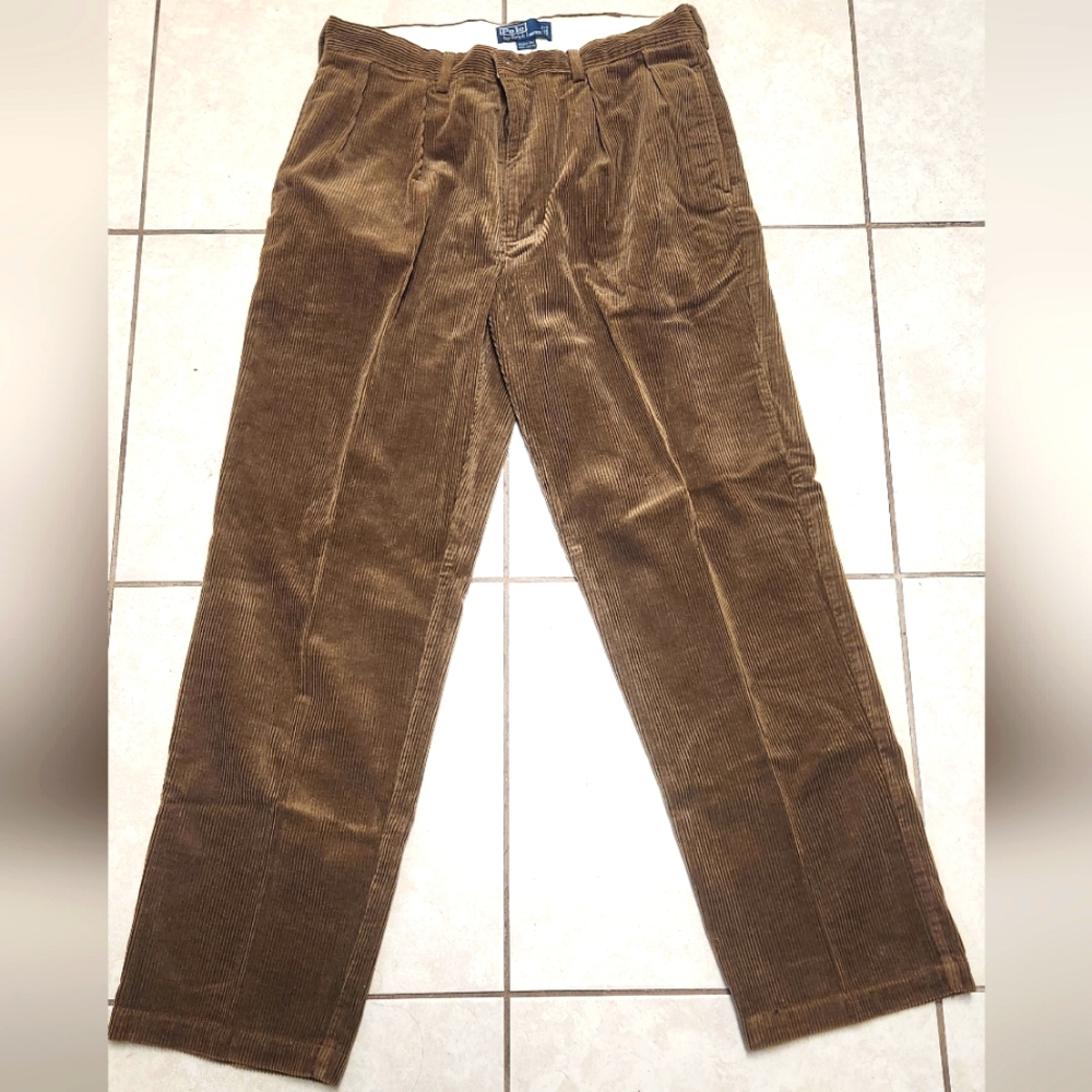 Polo by Ralph Lauren corduroy pants in size 36x32